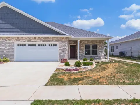 New Fairbury Duplex with Clubhouse