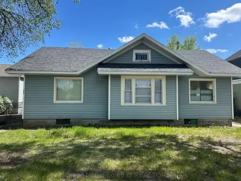 Picture of Duplexes at 819-821 W 5th, Grand Island, NE