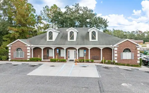 Lake City Office Suite