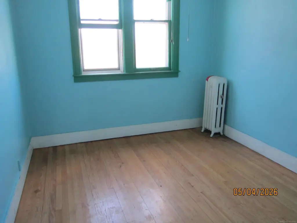 Picture 19