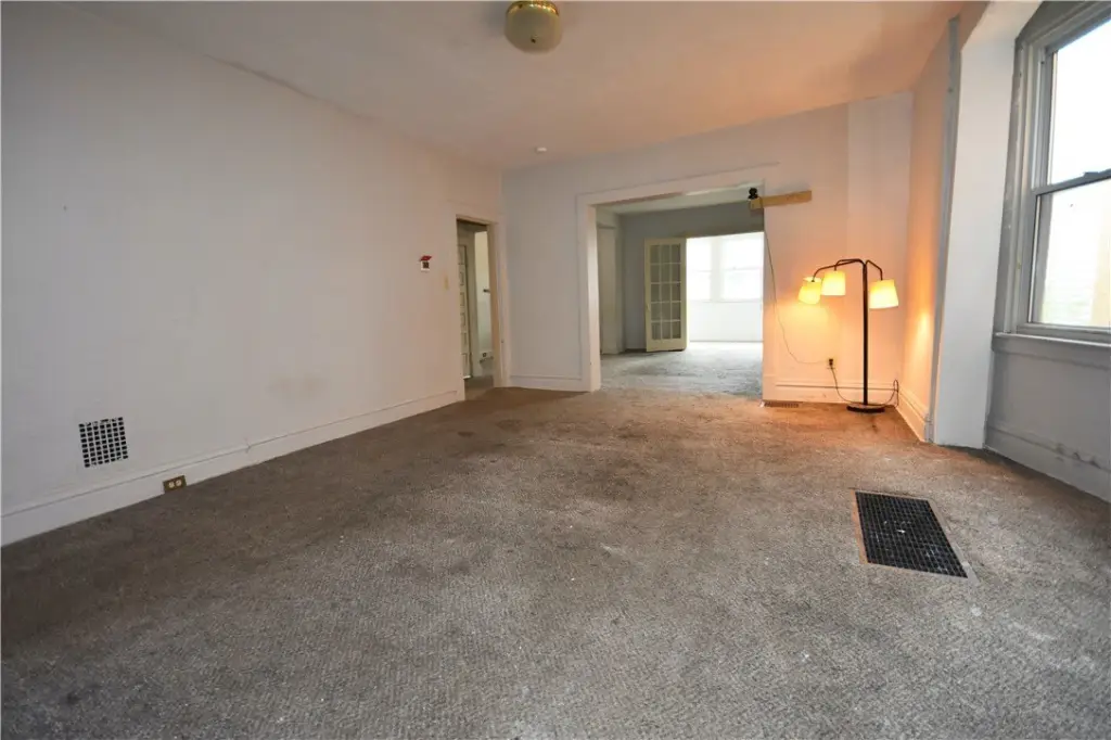 Picture 11