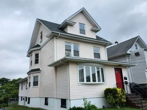 Three-Story Duplex with Walkout Basement