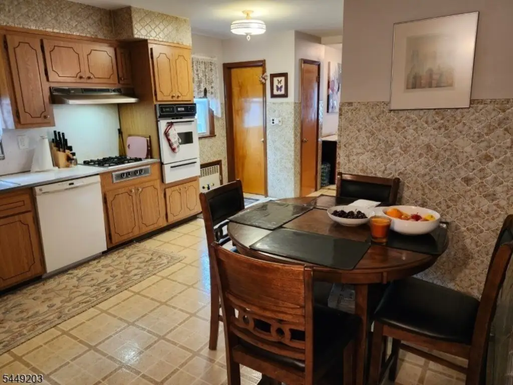 Picture 9