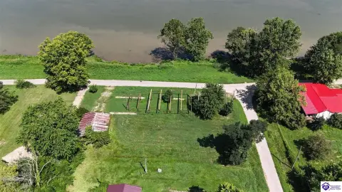 Riverfront Lot in Cloverport, KY