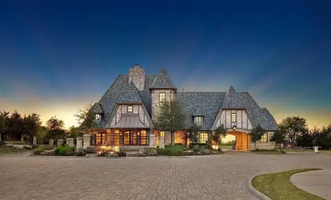 Prime Lot in Gated Community