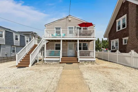 Oceanside Duplex with Deck