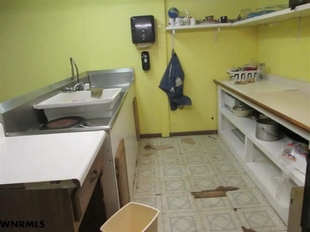 Picture 19