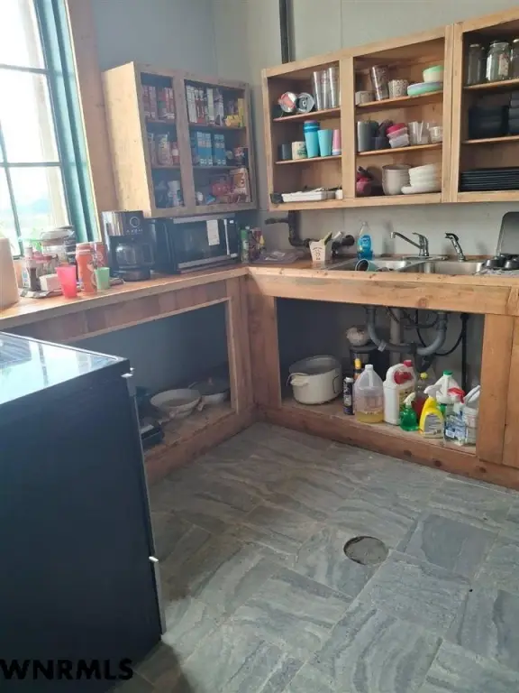 Picture 7