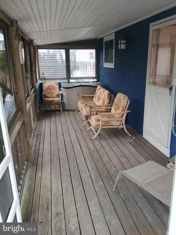 Picture 30