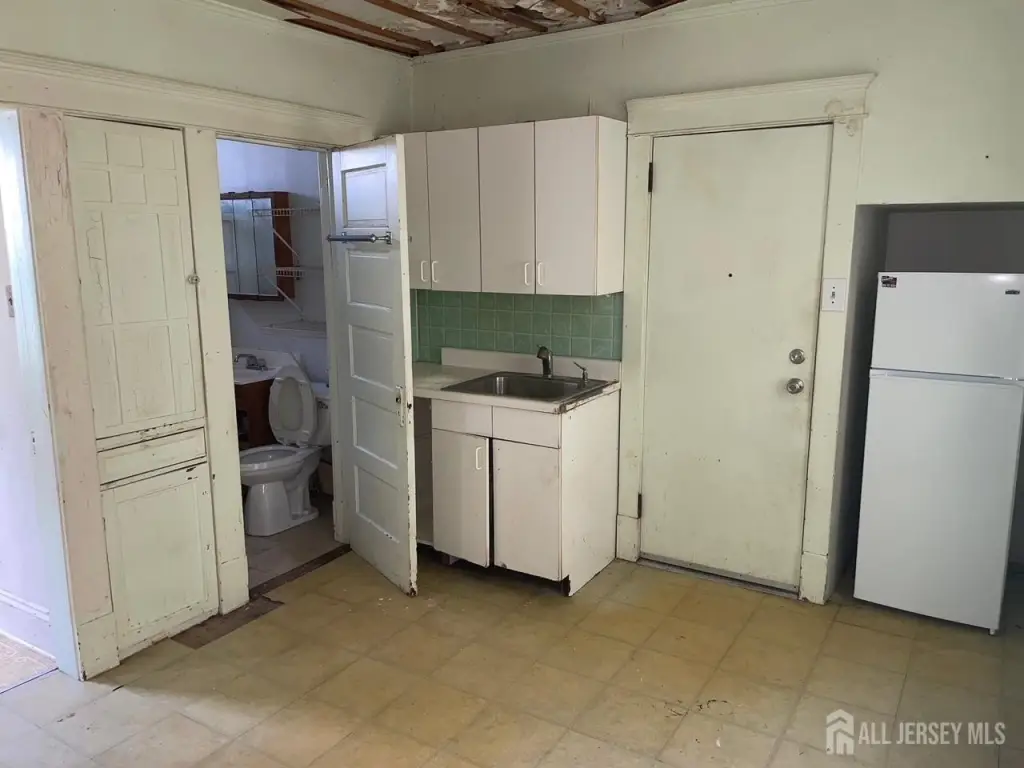 Picture 5