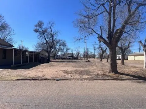 Residential Lot in Dalhart, TX