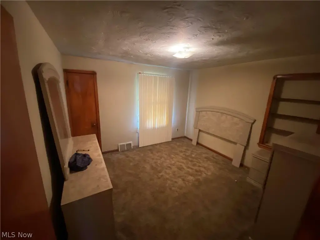 Picture 19