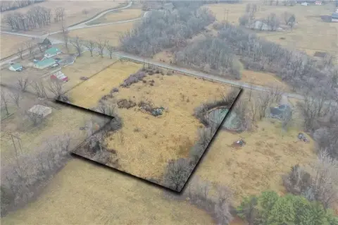 Kearney Land with Shared Pond