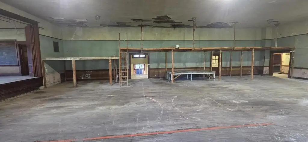 Picture 5