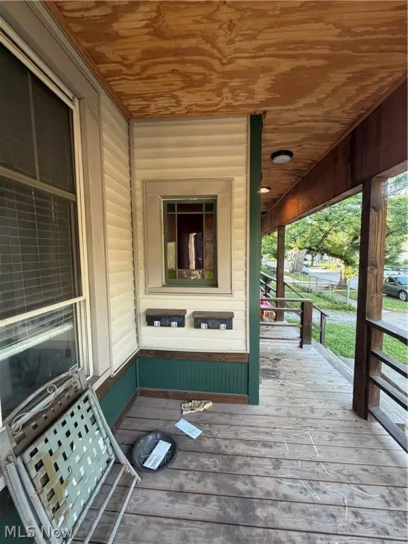 Picture 4