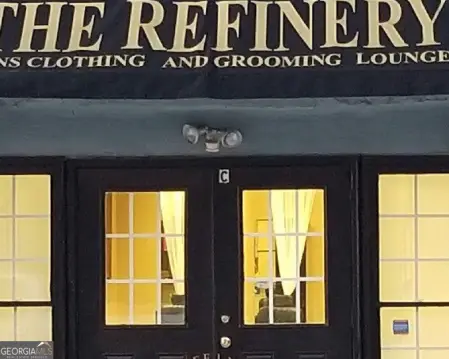 Conyers Commercial Building For Sale