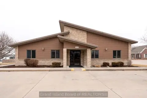Grand Island Commercial Opportunity