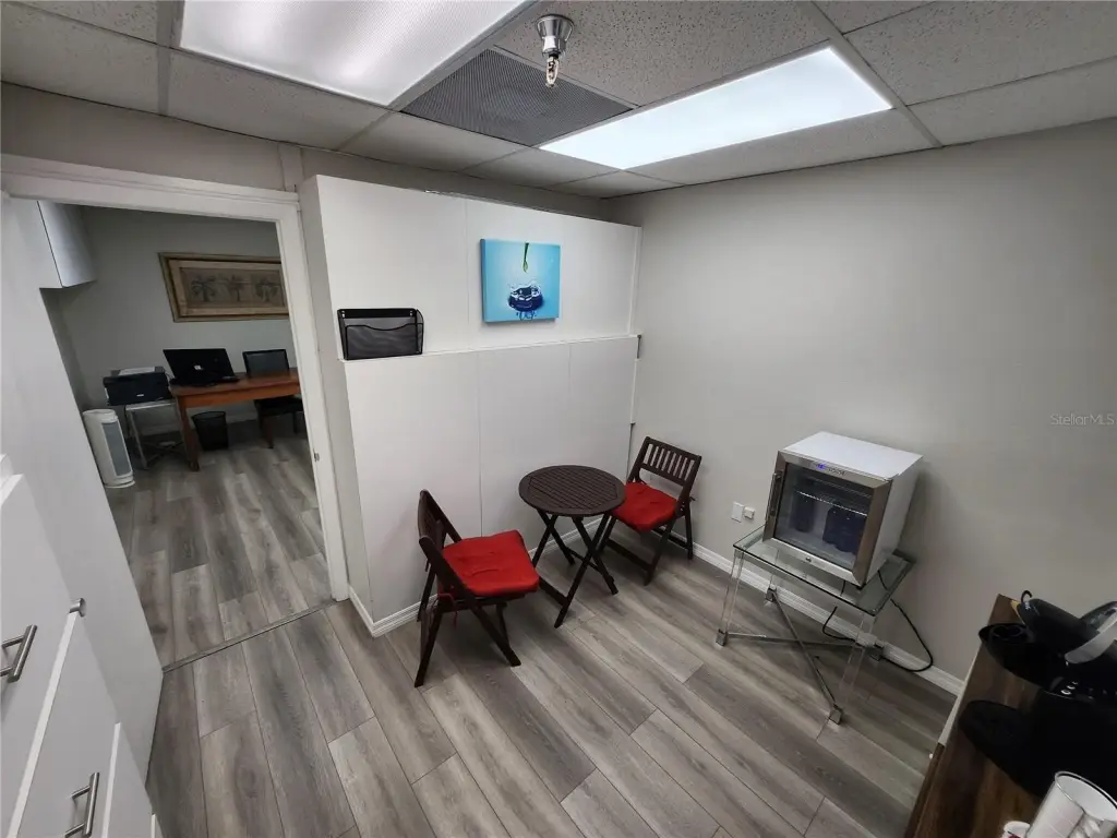 Picture 9