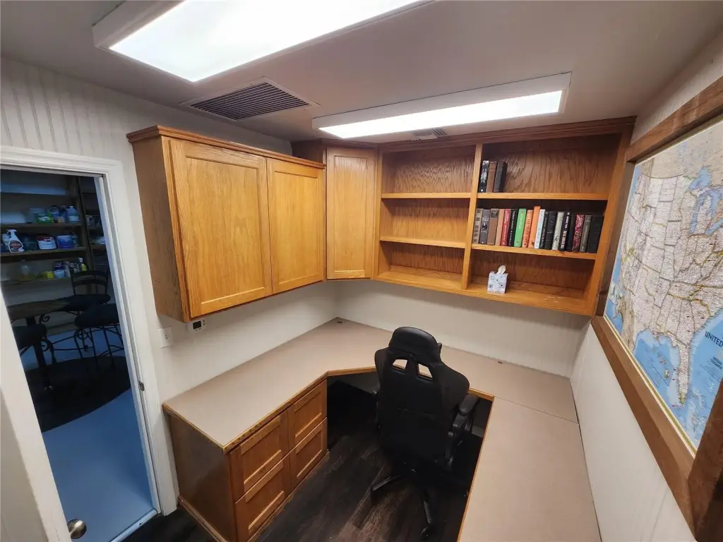 Picture 16