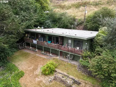Ocean-View Triplex