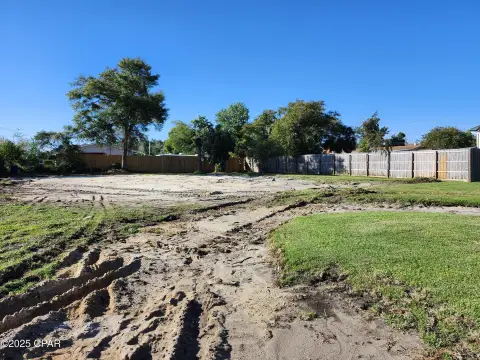 Cleared Corner Lot Near Water