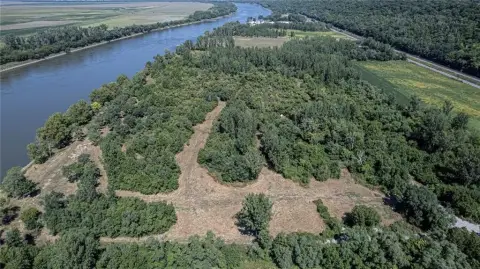 Residential Lots Near Riverfront