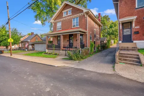 Covington Duplex: Investment Opportunity
