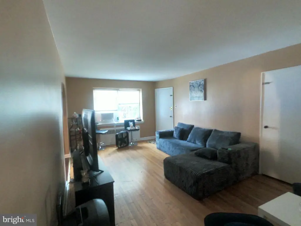 Picture 12