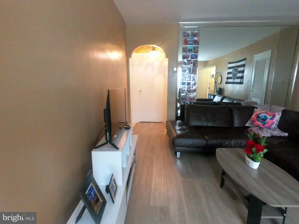 Picture 12