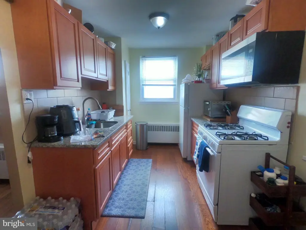 Picture 19