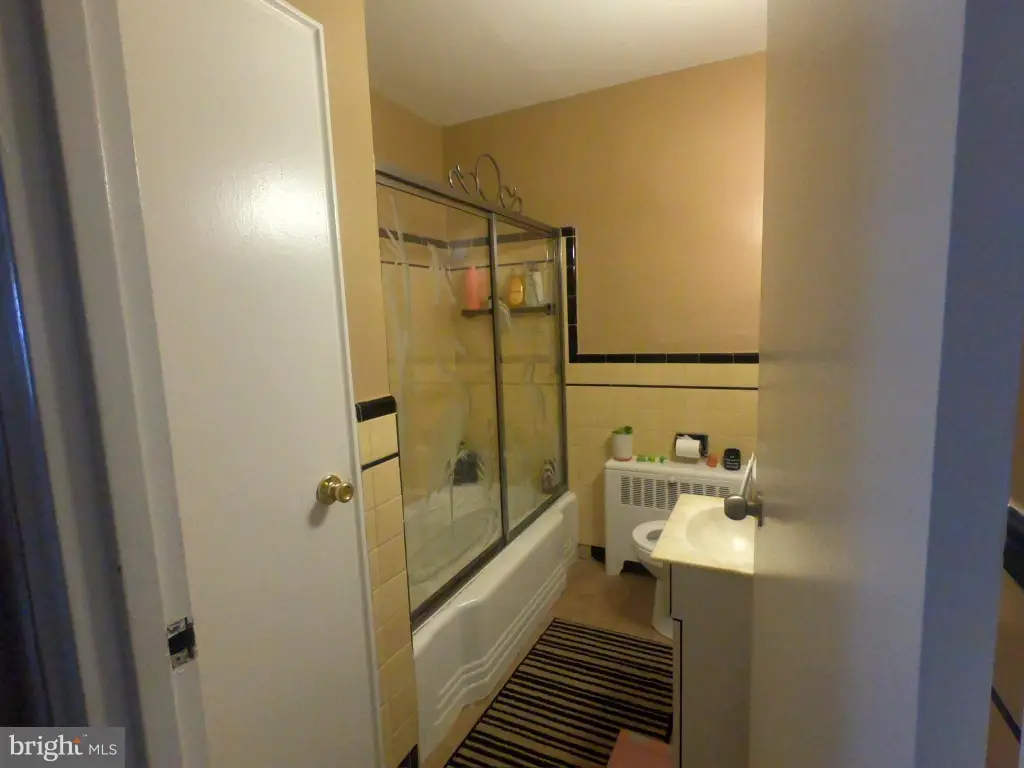 Picture 7