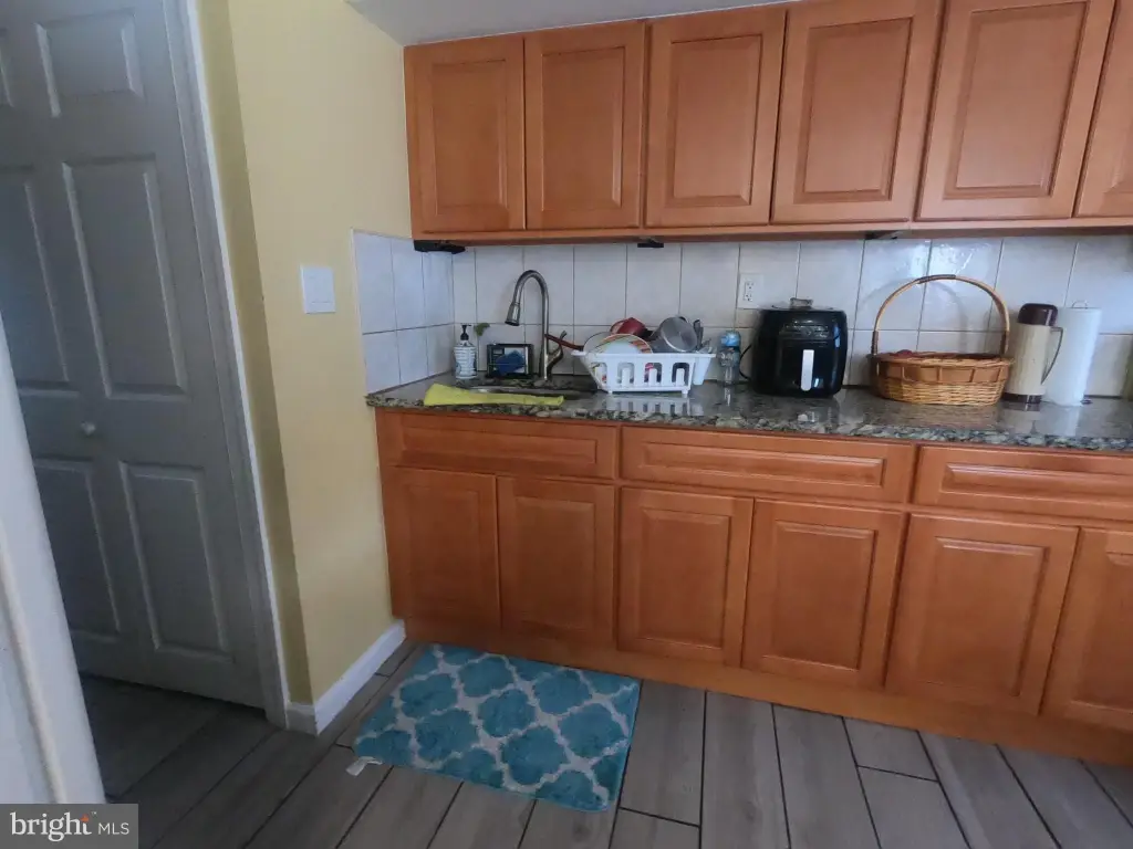 Picture 28