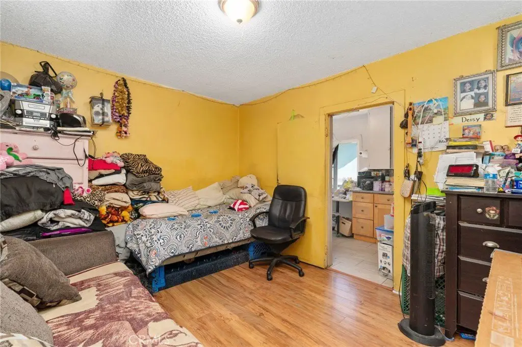 Picture 25
