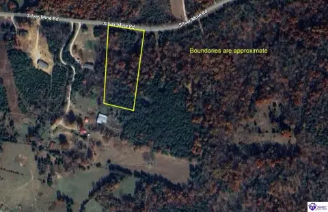 Acreage in Sonora, Kentucky