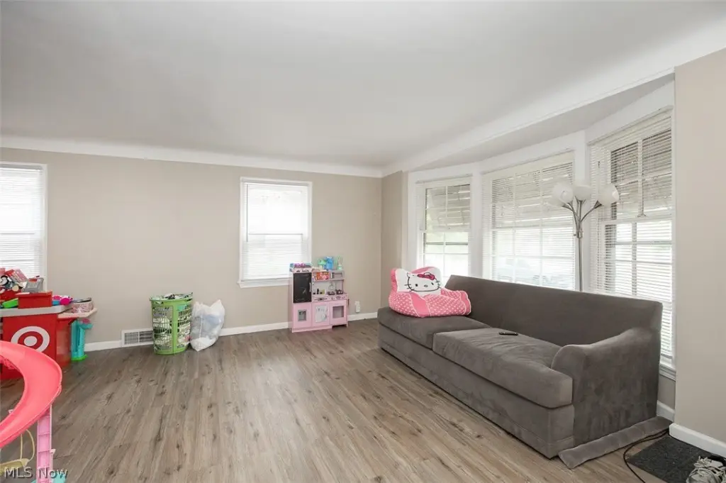 Picture 23