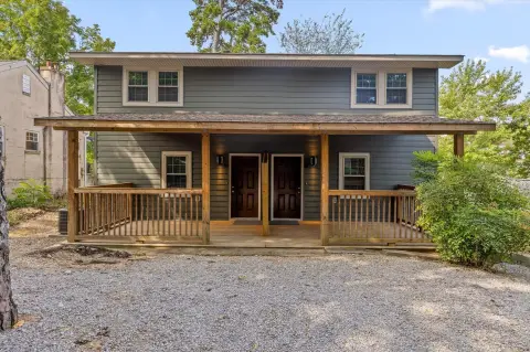 Updated Duplex with Porches
