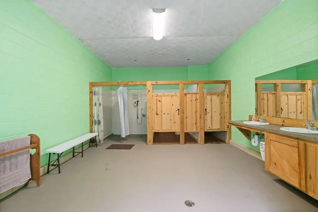 Picture 12