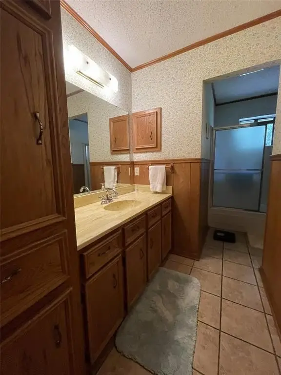Picture 33