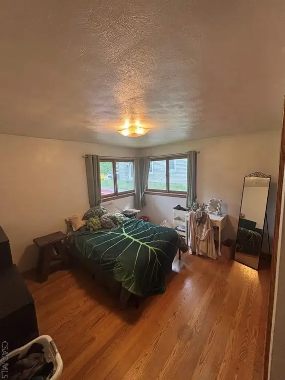 Picture 30