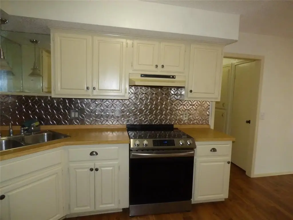 Picture 9