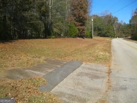 Residential Land in Locust Grove