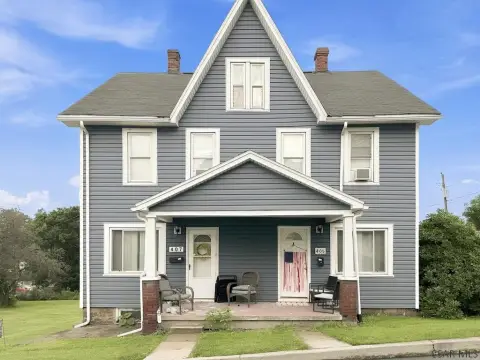 Corner-Lot Duplex