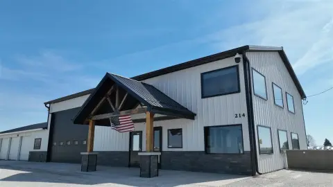 Flex Space with Heated Shop