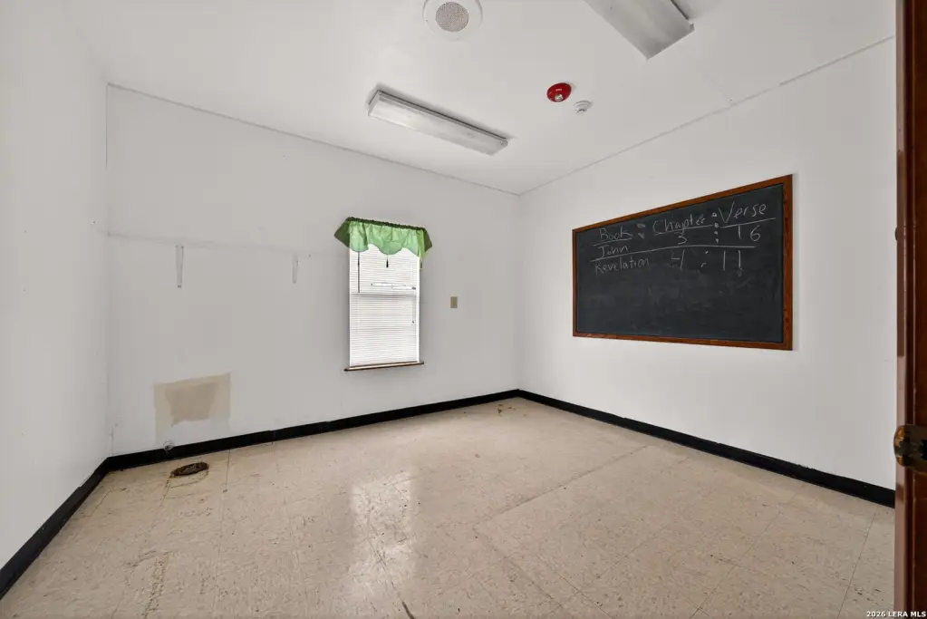 Picture 23