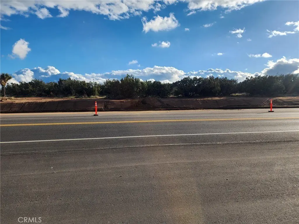 Ranchero Rd, Oak Hills, CA 92344