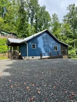 Three-Home Vacation Rental Property