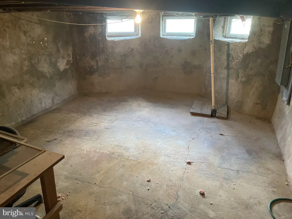 Picture 33