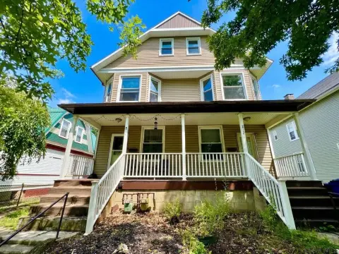 Updated 3-Unit Multifamily Property