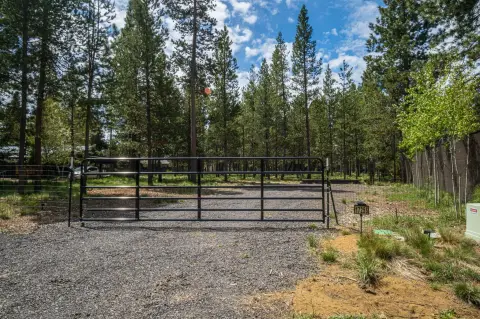 Residential Lots Near Deschutes River