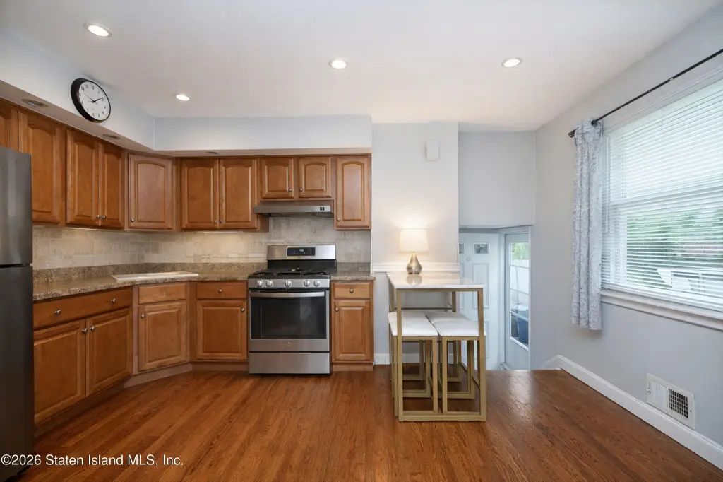 Picture 28